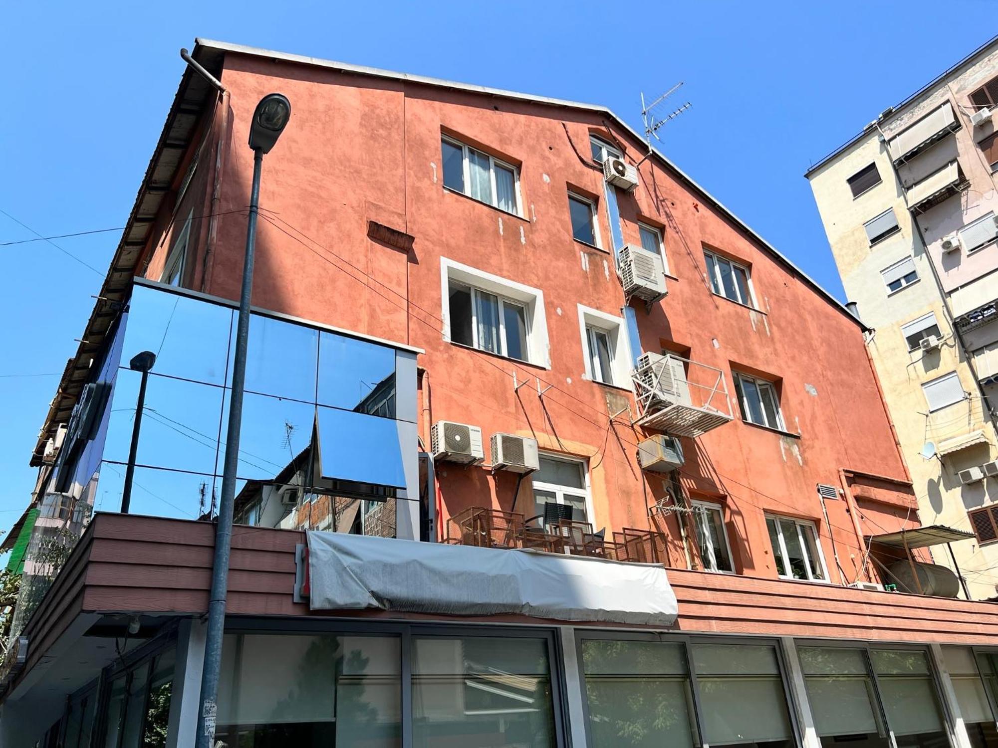 Enzo Rooms & Apartment Blloku Tirana Zewnętrze zdjęcie