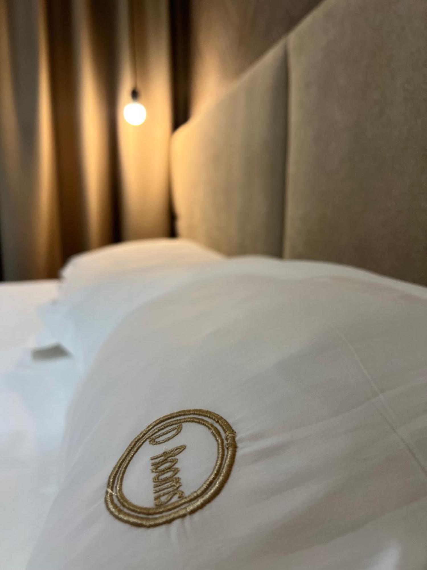 Enzo Rooms & Apartment Blloku Tirana Zewnętrze zdjęcie