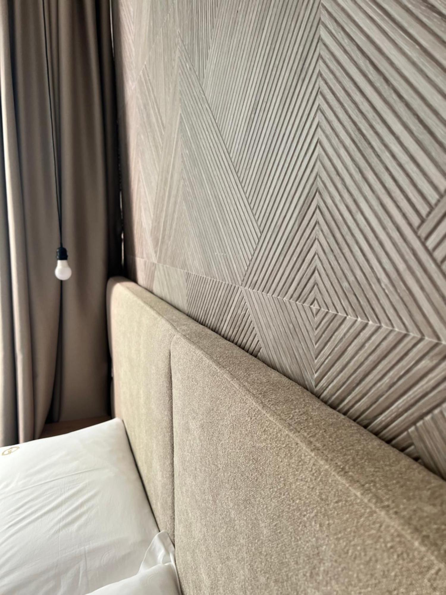 Enzo Rooms & Apartment Blloku Tirana Zewnętrze zdjęcie